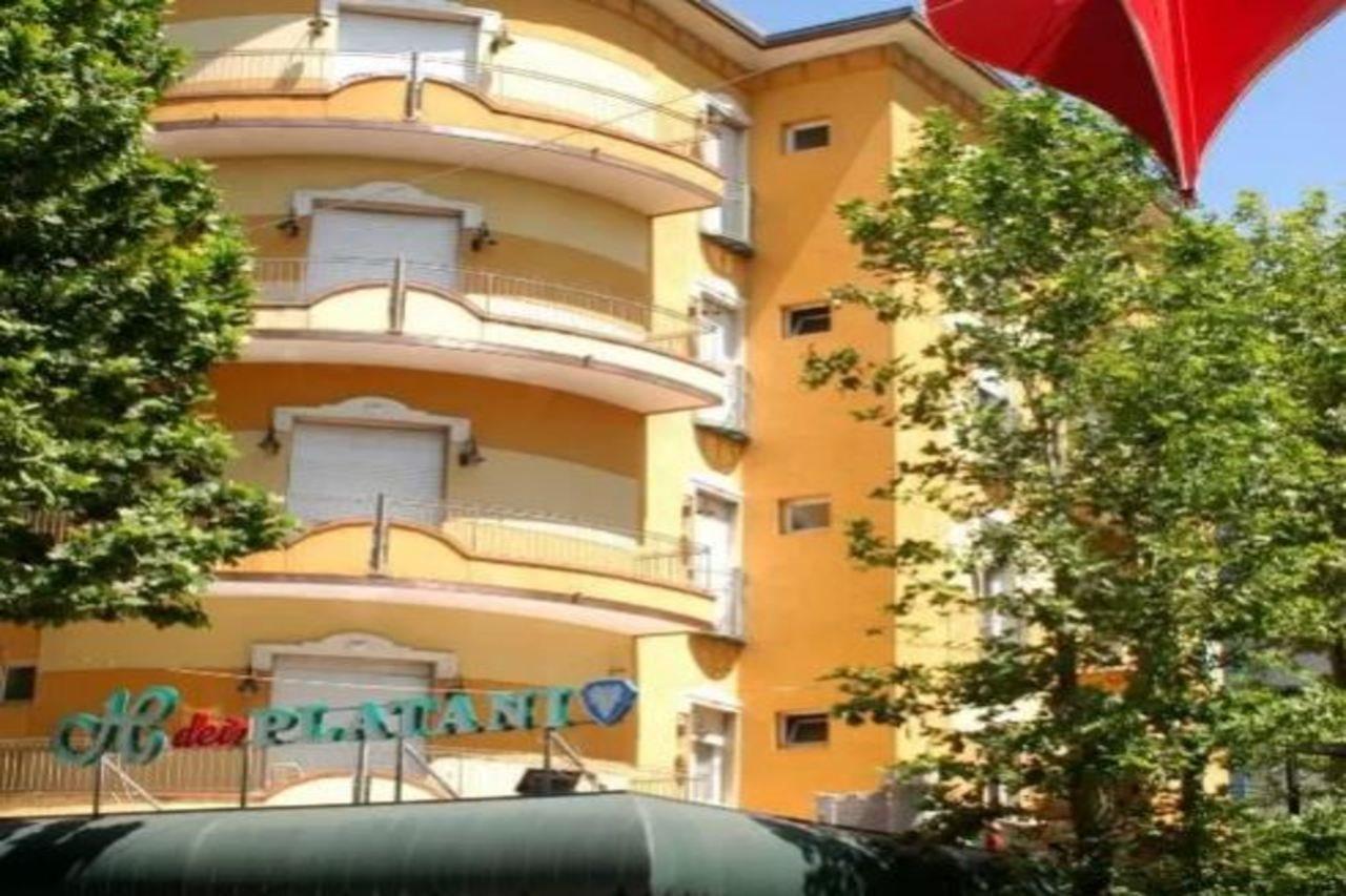 Hotel Dei Platani Rímini Exterior foto