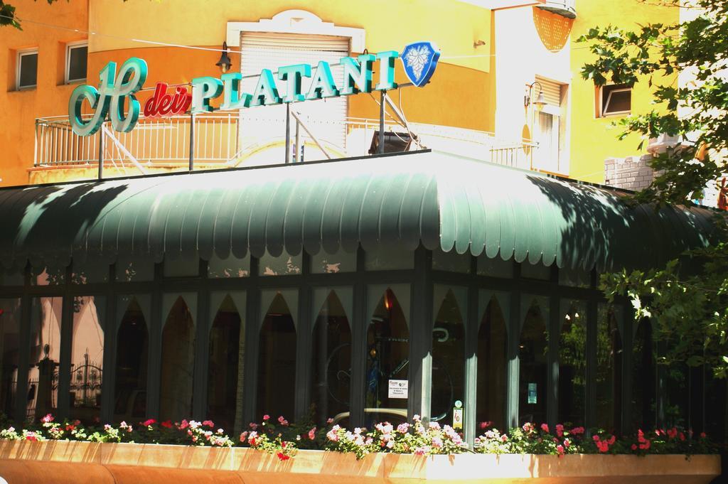 Hotel Dei Platani Rímini Exterior foto